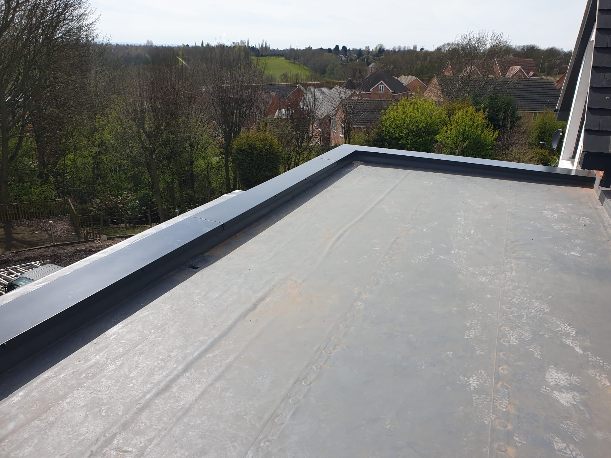 Aluminium Cappings image 2
